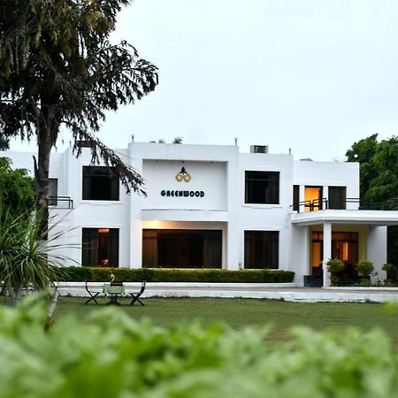 Greenwood Hotel Khajurāho Exterior foto